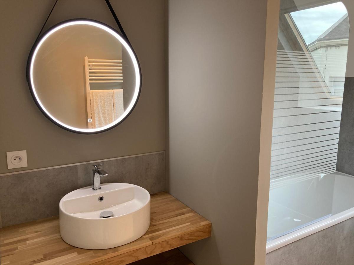 Oxxotel & Spa Valognes Zewnętrze zdjęcie