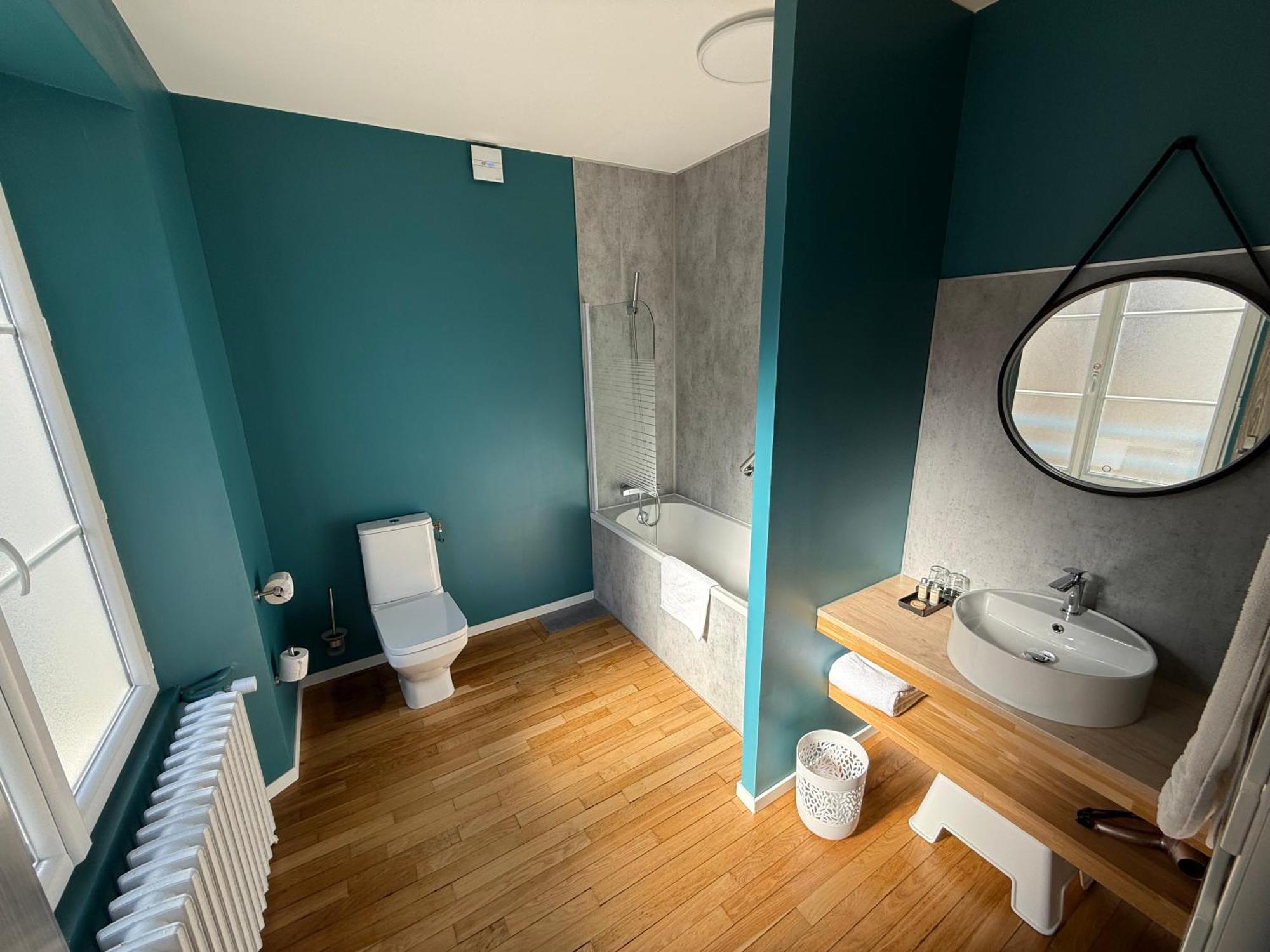 Oxxotel & Spa Valognes Zewnętrze zdjęcie