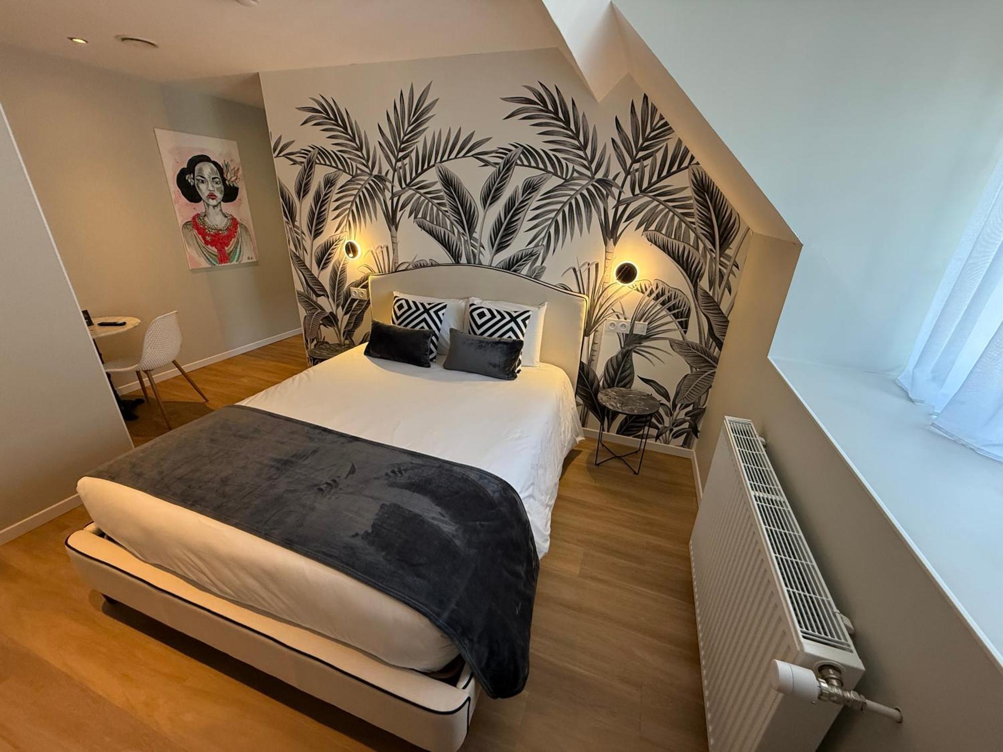 Oxxotel & Spa Valognes Zewnętrze zdjęcie